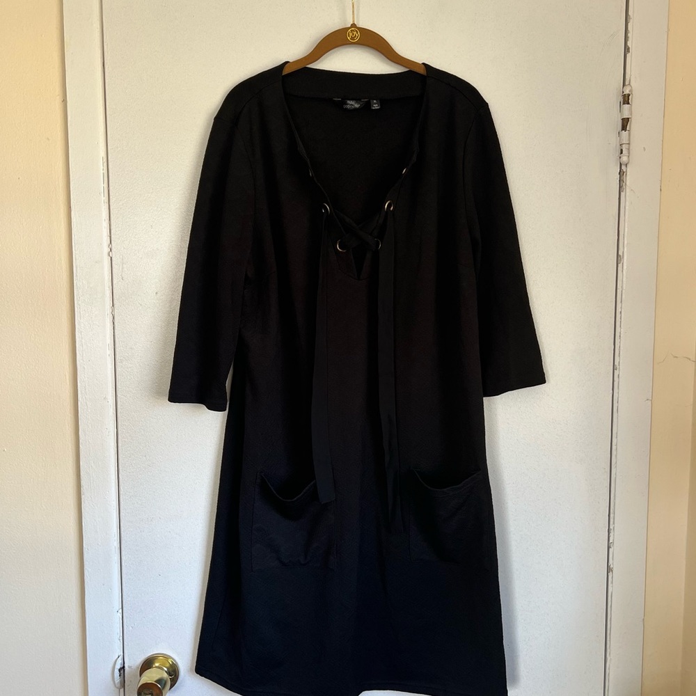 Mlle Gabrielle Elegant Black Textured Dress 3/4 Sleeve with Front Pockets
